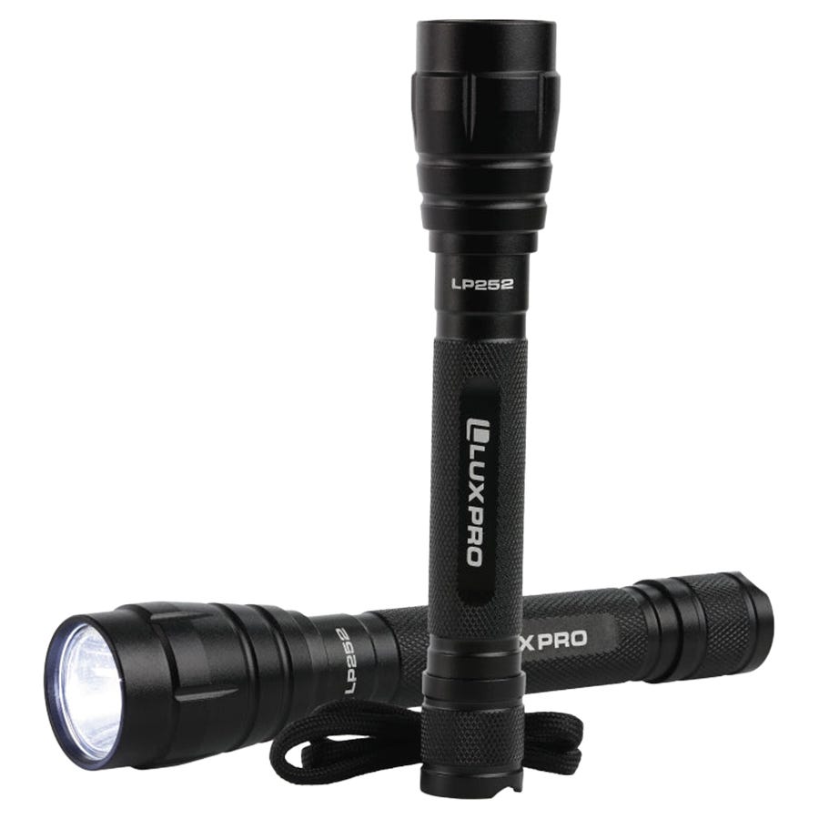 bushnell 1000 lumen rechargeable focusing led flashlight Pro The Bushnell pro 1000 Lumen rechargeable flashlight takes Bushnells line of tactical flashlights to the next level Bushnell Flashlight, Rechargeable (1 each)