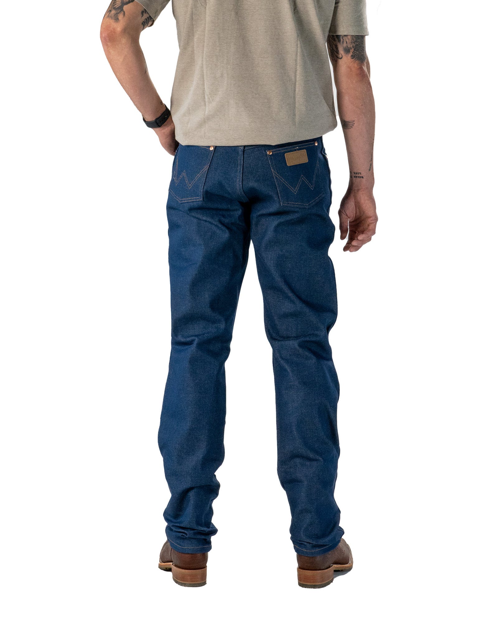 PM-1006785_wrangler_bottoms_d.