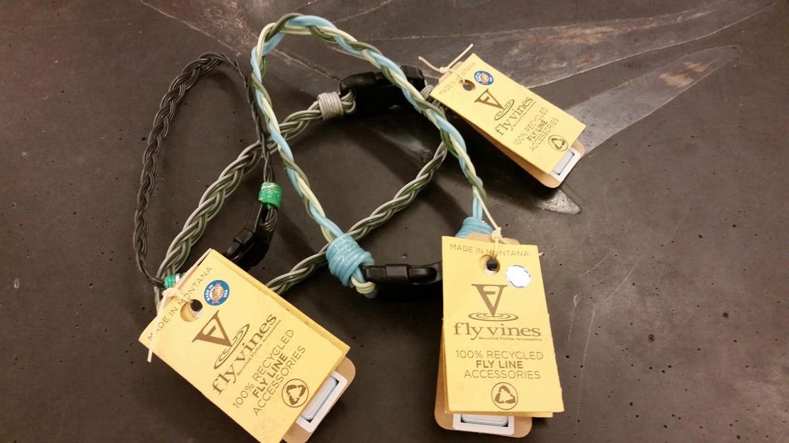 blog-fly-vines-dog-collar
