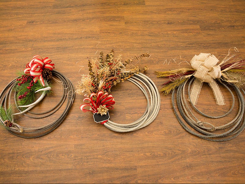 Extended Bow Maker for Ribbon for Wreaths, Wooden Ribbon Bow Maker with  Twist Ties and Instructions for Creating Gift Bows, Hair Bows, Corsages,  Holiday Wreaths, Various Crafts 