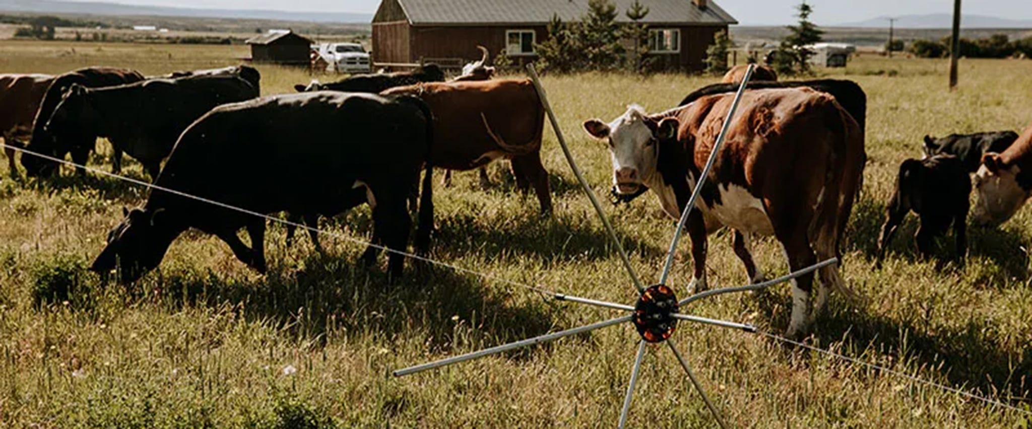 How do I Install an Electric Fence Tumble Wheel?