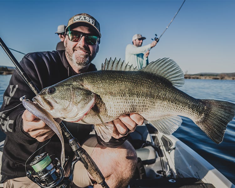 cast fishing co family fishing on the deck of their bass boat chasing largemouth with the echo 7.2